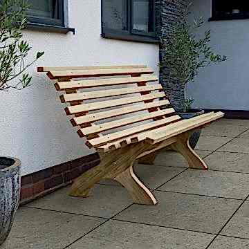 Forest Kuba Curved Wooden Garden Bench 4'11 x 2'5 (1.50m x 0.74m)