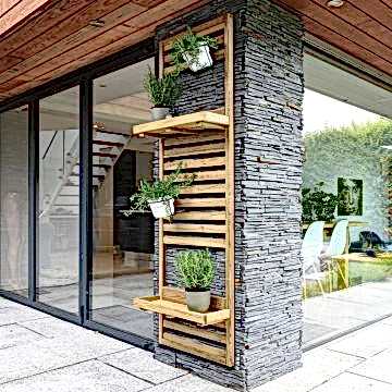 5���11 Forest Slatted Tall Wall Planter ��� 2 Shelves (0.6m x 0.18m)