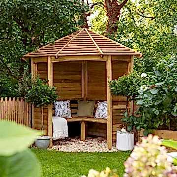 8' x 5' (2.33x1.41m) Arbour-Plus Tatton Corner Arbour Seat