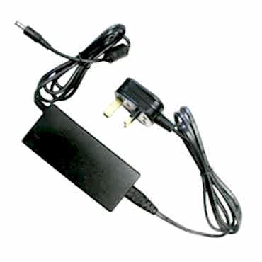 SolarHub Mains Charger 