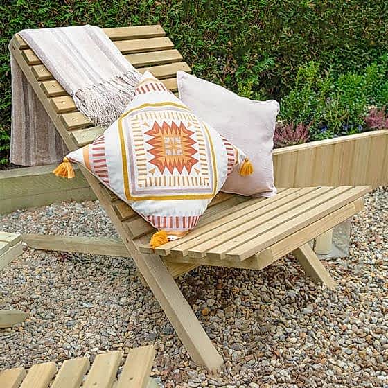 Forest Slatted Wooden Garden Chair 2'3 x 3'11 (0.68m x 1.19m)
