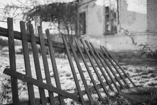How long can it take for my landlord to fix my fence?