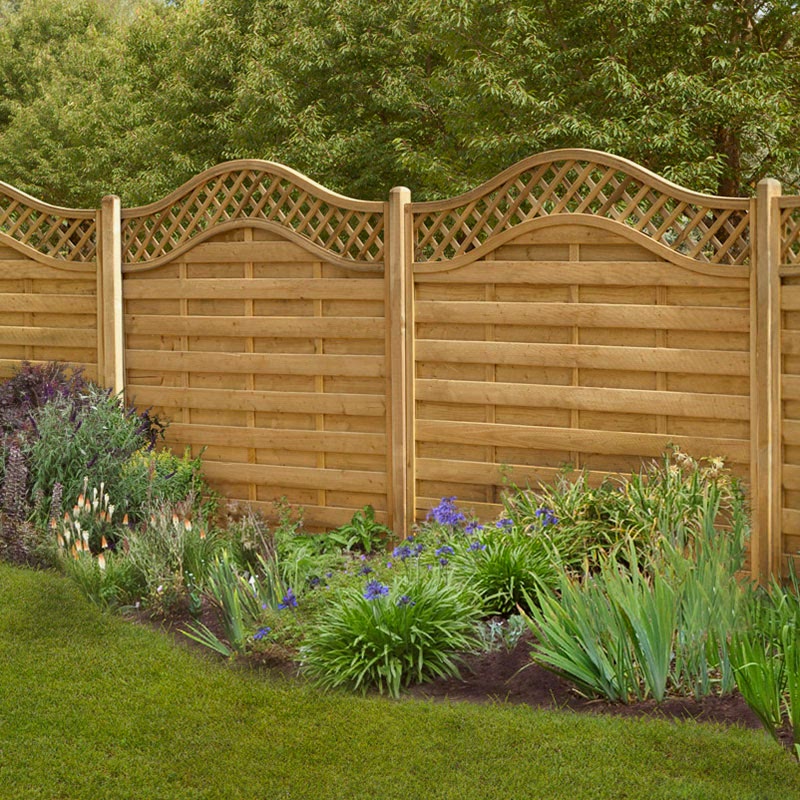 April’s top 5 garden structures and fences