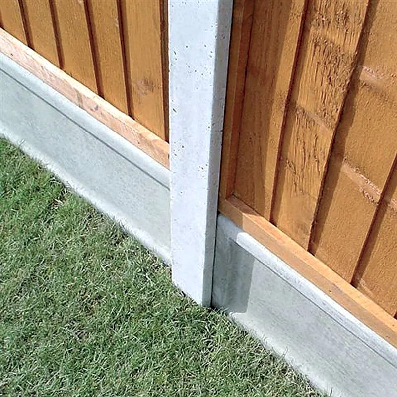concrete fence posts are long lasting fence posts
