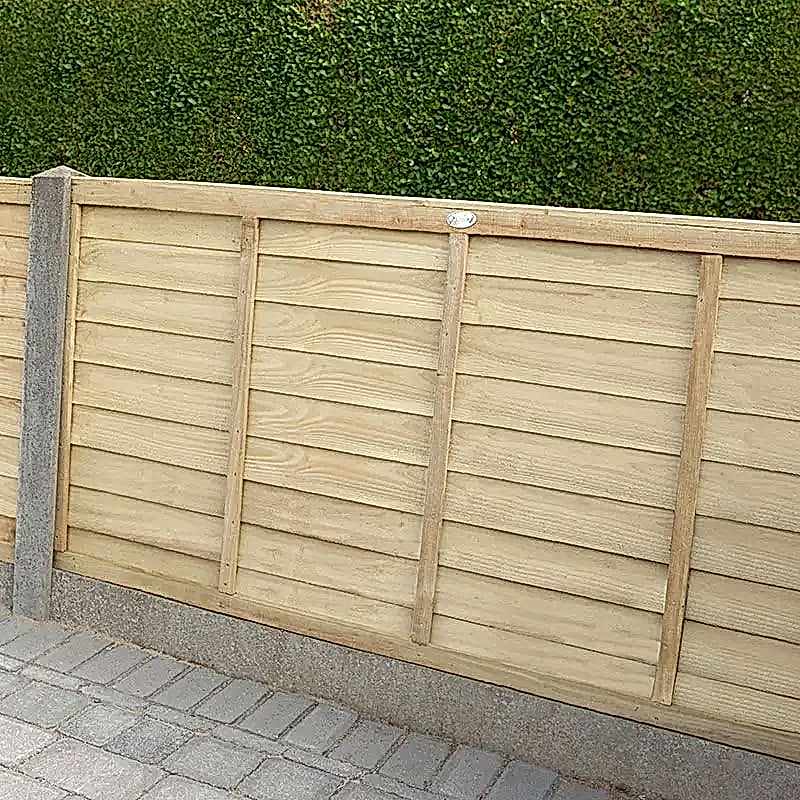 a 3ft high wooden overlap fence panel that will need fence preservation