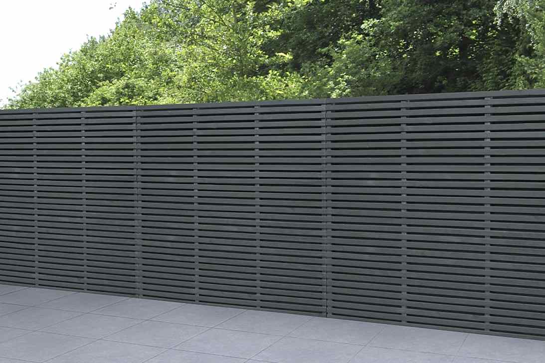 this image shows one of our decorative garden fence ideas from our list of decorative fencing ideas including outdoor fence decoration and decorative fence trellis 