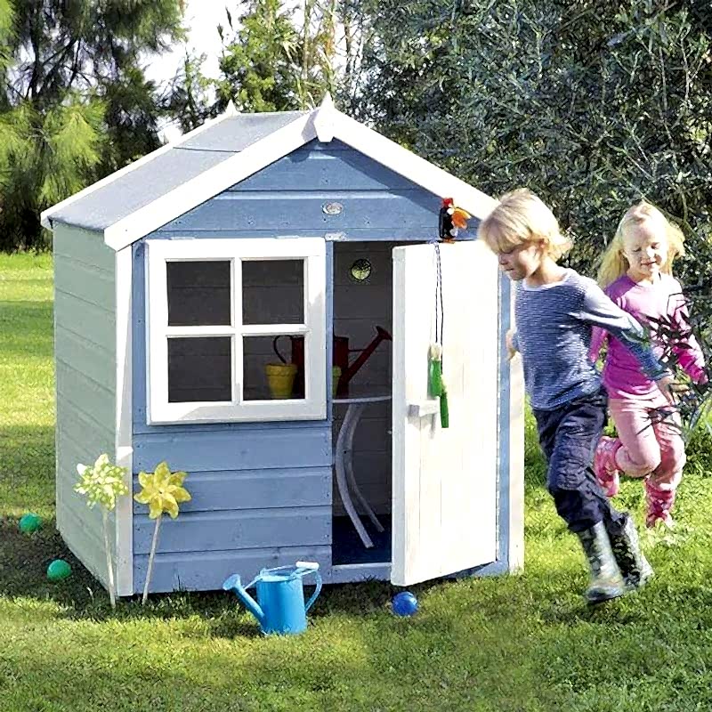 this image shows one of our outdoor play ideas which include a play area in the garden, garden play area ideas, playhouse ideas and garden playground ideas
