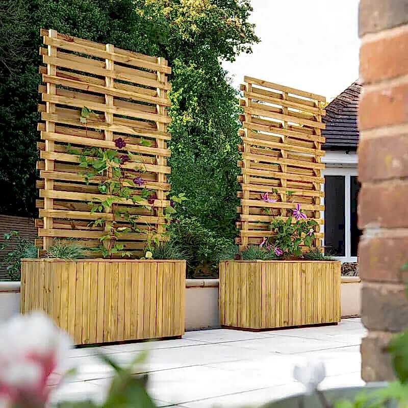 a photo showing one of our vertical garden ideas which include a vertical garden wall , vertical herb garden, vertical vegetable garden and growing your own fruits and vegetables in a fruit and vegetable garden
