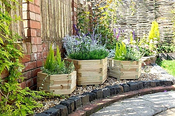 Forest York Hexagonal Wooden Garden Planter 3'x1'8 - Set of 3