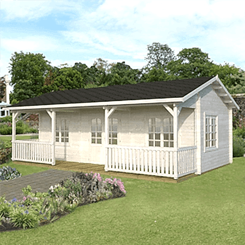 Traditional log cabin with veranda Traditional log cabin with veranda