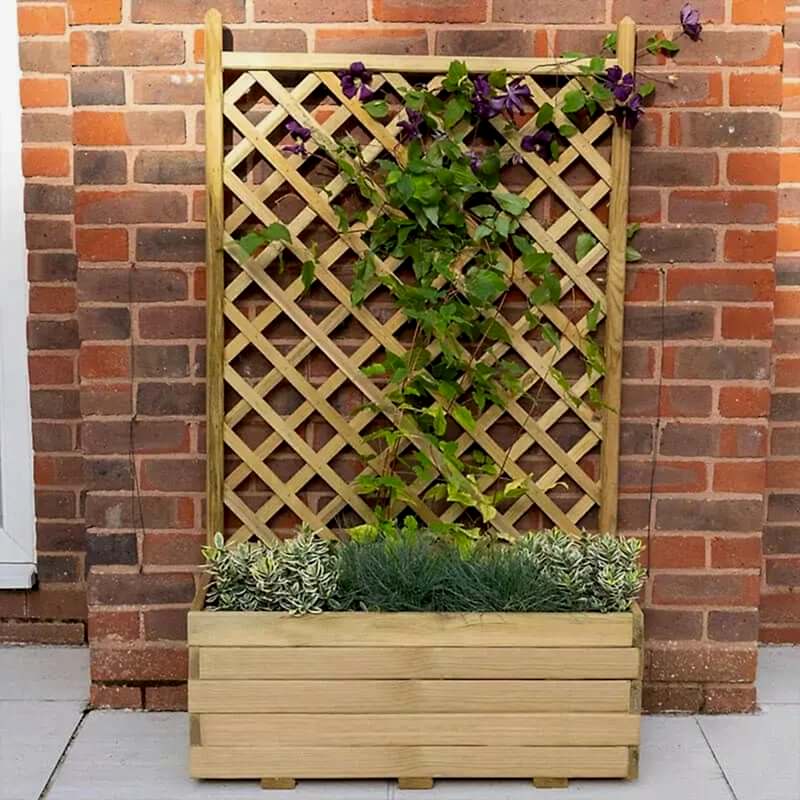 Planter with wooden trellis panel Planter with wooden trellis panel