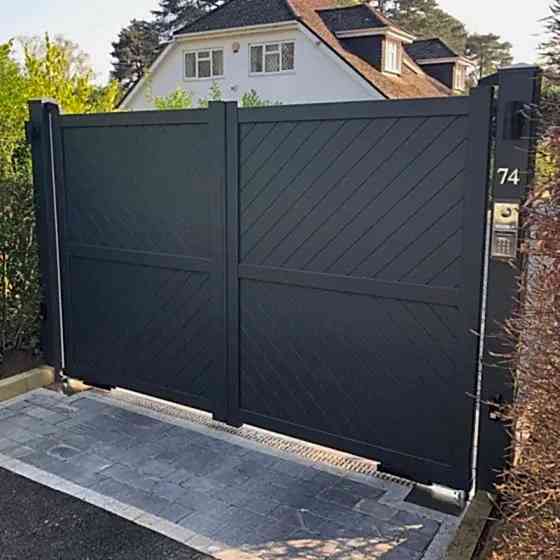 Barnstaple metal driveway gates Barnstaple metal driveway gates